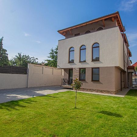 Cozy Brand New Boutique Aparthotel Brašov Exteriér fotografie